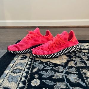 Adidas Men’s Deerupt Runner Sneakers